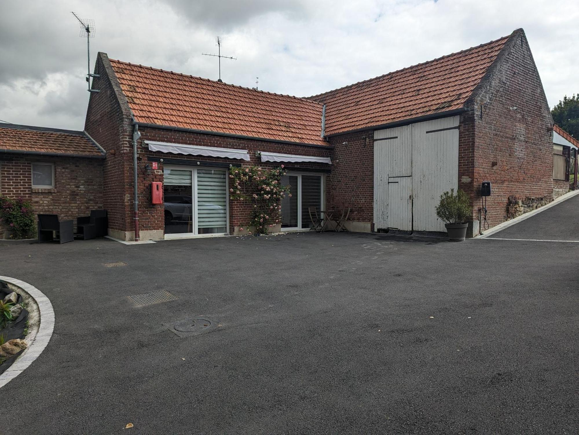 Studio Les Chambres De La Source - Milouin Sancourt  Exterior photo